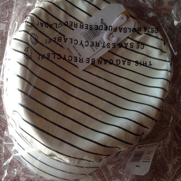 HP! NWT Roxy Years After 2 Military Style Hat - Picture 3 of 3